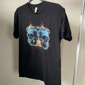 New Human graphic tee